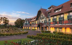 Renaissance Paris Hippodrome De St. Cloud Hotel